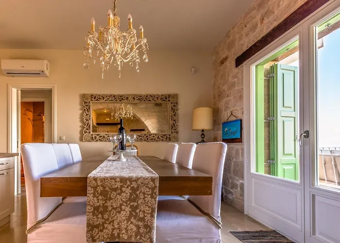 Villa Yiameli With Private Pool Skinaria