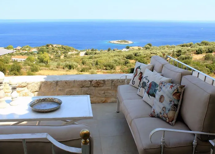 Villa Yiameli With Private Pool *